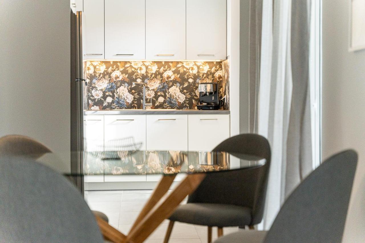 The H Experience Blackbird Spacious 2Bd Apartment Close To The Beach Xylokastro Esterno foto
